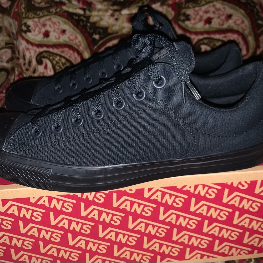 SOLD // Converse All-Star Chuck Taylor Black Canvas Sneakers